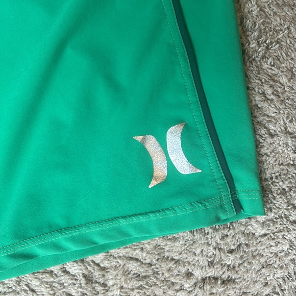 Hurley Phantom Boardshorts - Picture 2 of 9